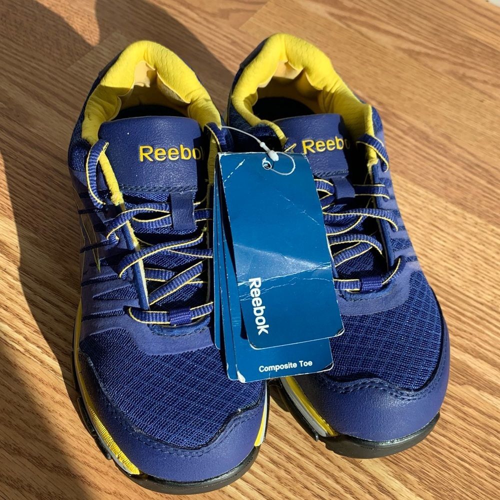 NWT size 5.5 Reebok Womens Arion Composite Toe Athletic Work Shoe